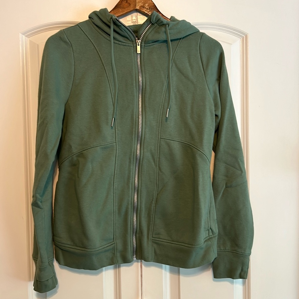 Women’s All In Motion Zip Up Hoodie. Size Medium